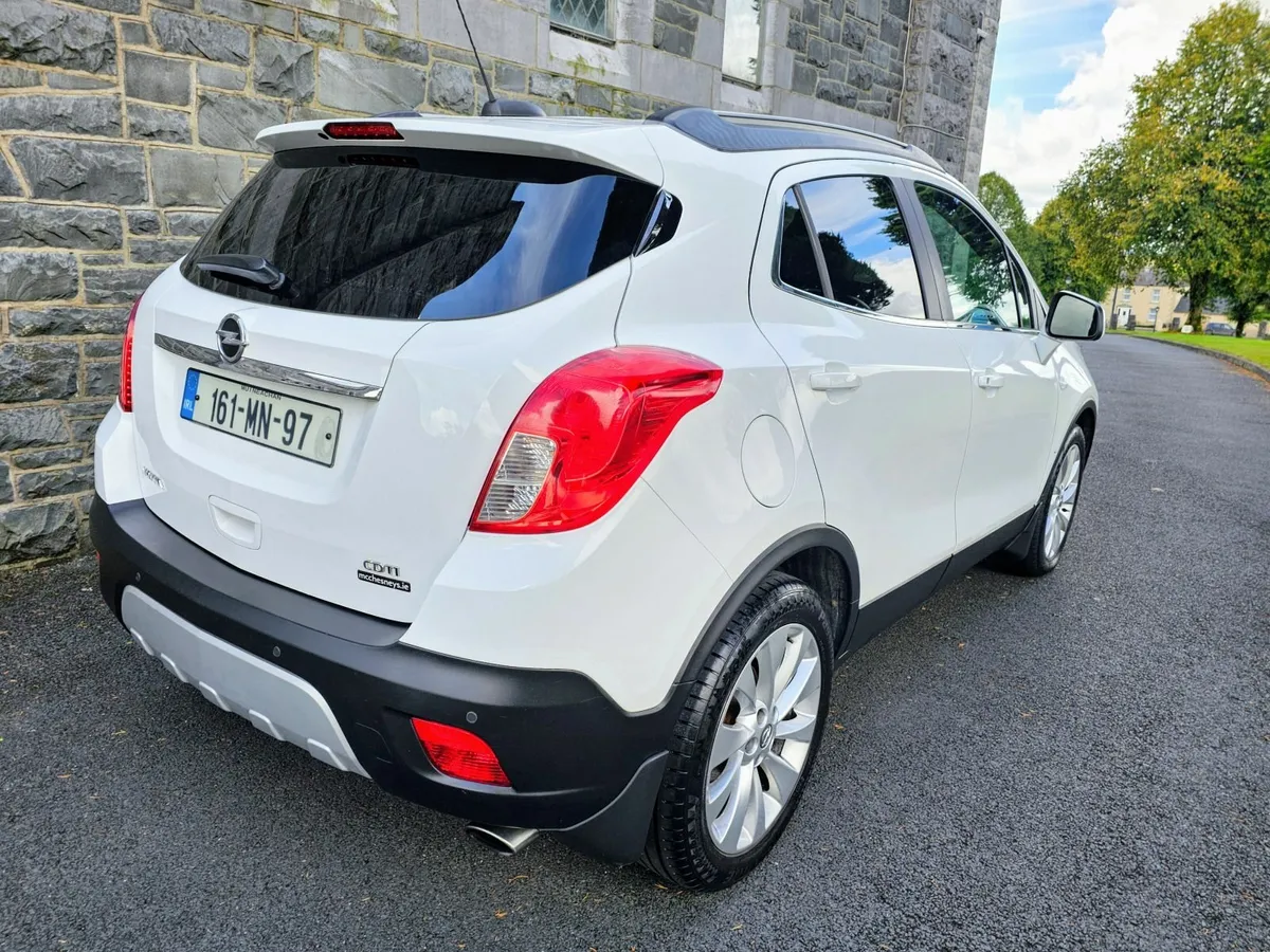 Opel Astra 2017 - Image 3