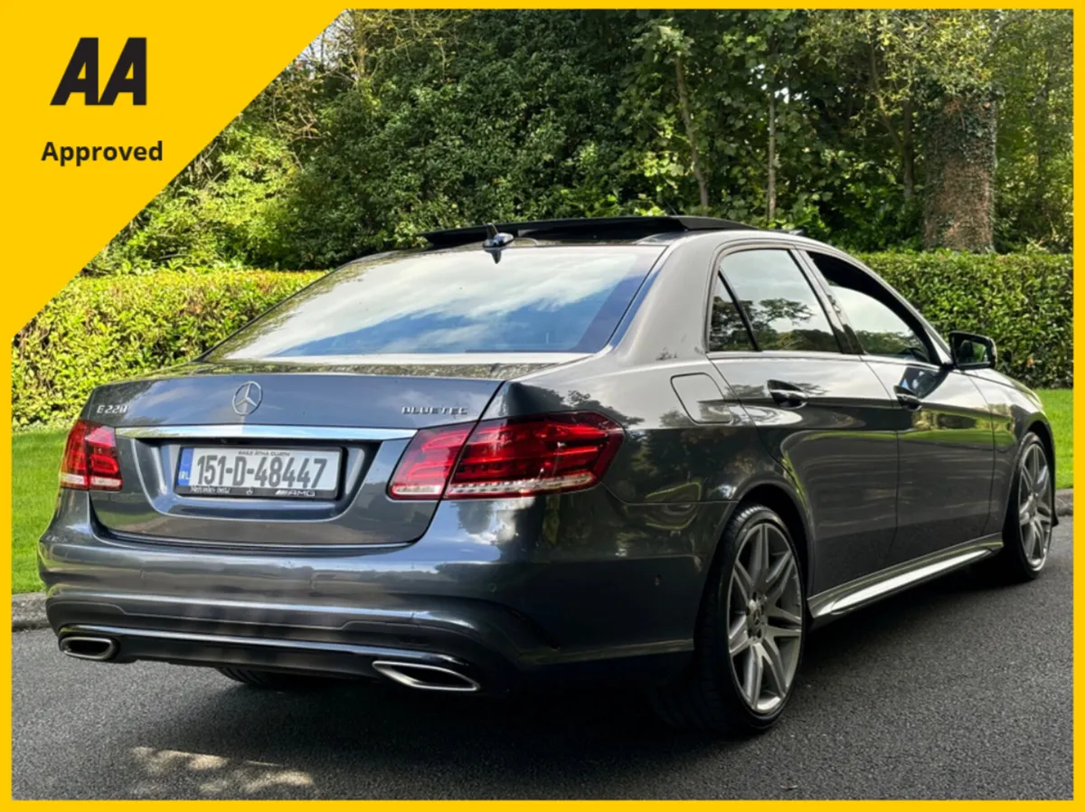 Mercedes E220 AMG PREMIUM NIGHT PK 2015 - Image 3
