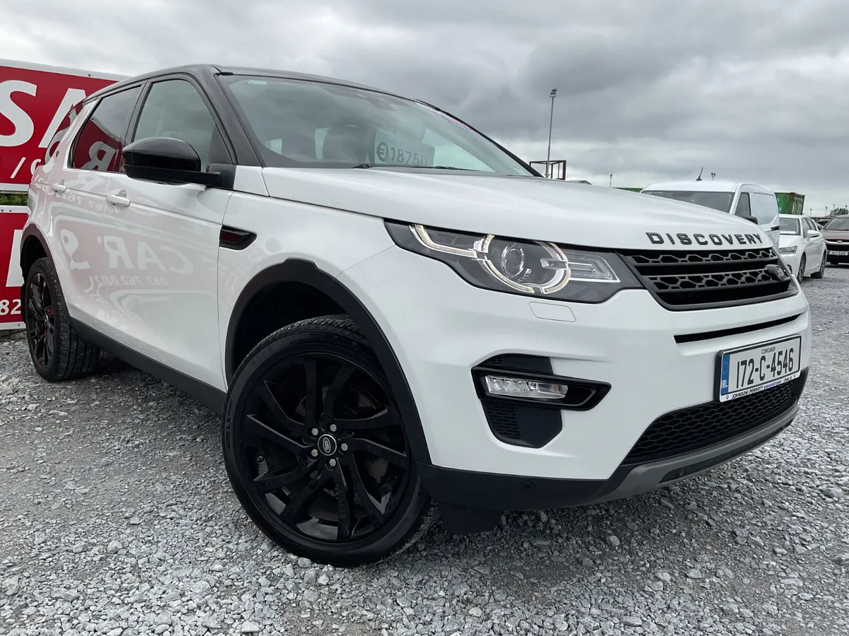 LAND ROVER DISCOVERY 7 SEATER AUTOMATIC LOW KMS - Image 1