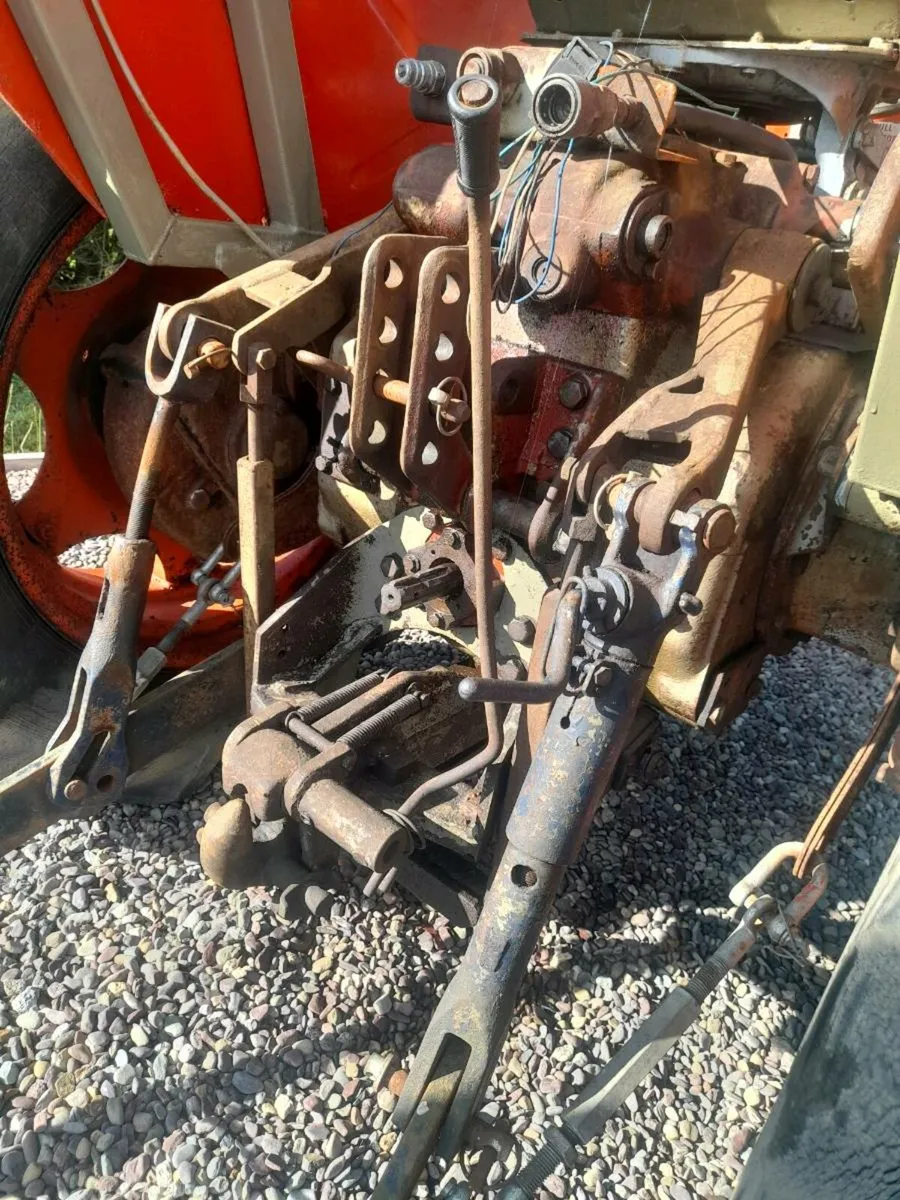 Zetor tractor - Image 2