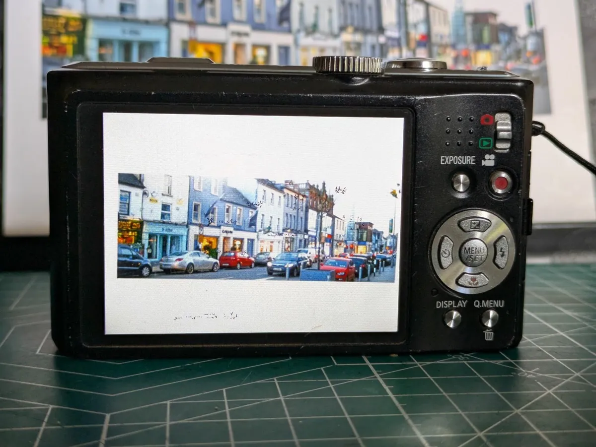 Lumix TZ10 12 CCD🌈 travel zoom camera Leica lens - Image 4
