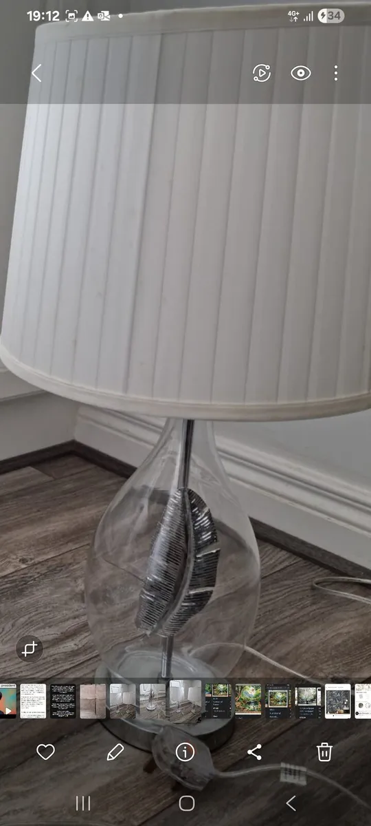 Pair of large matching table lamps - Image 3