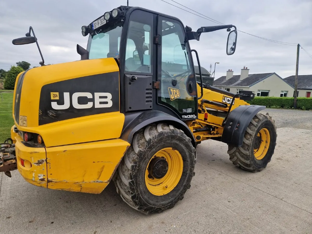 JCB 320s - Image 2