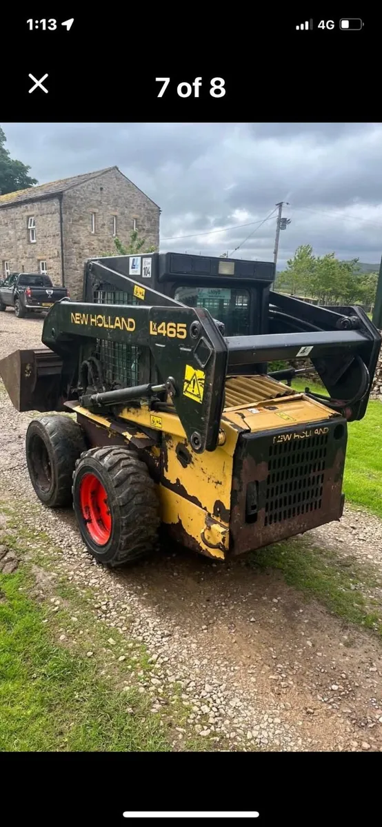 New Holland skid steer bobcat - Image 3