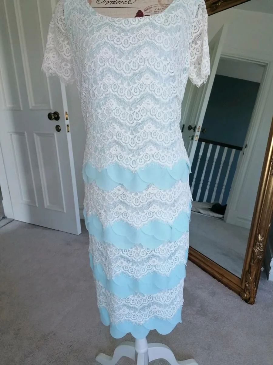 Mother of bride - Image 1