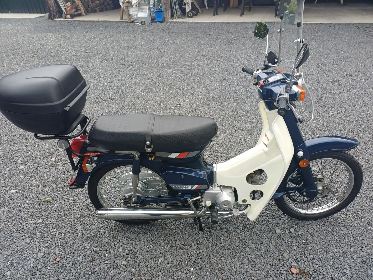 Honda Cub 50 - Image 1