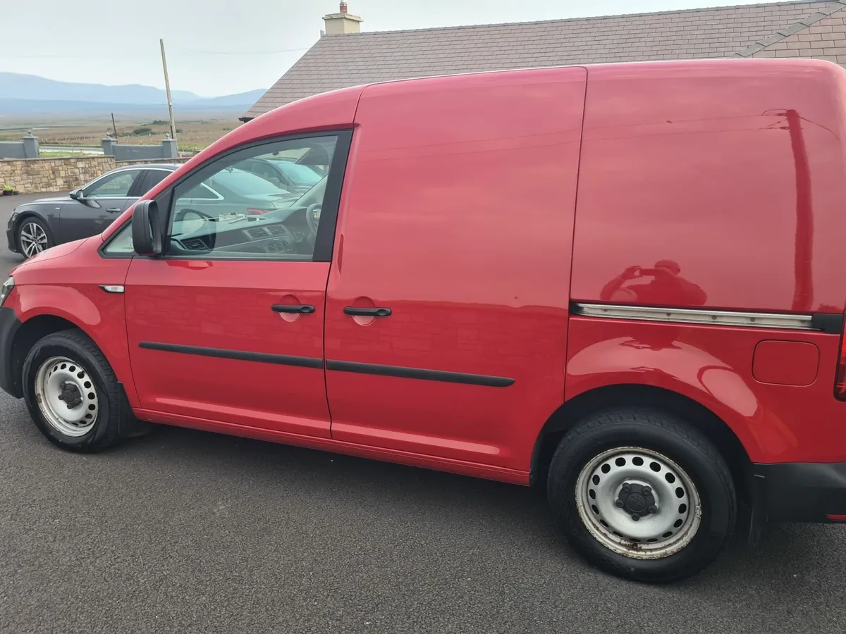 Volkswagen Caddy 2016 - Image 3
