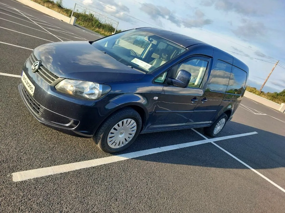 131 Caddy Maxi Auto 7 seats new NCT - Image 3