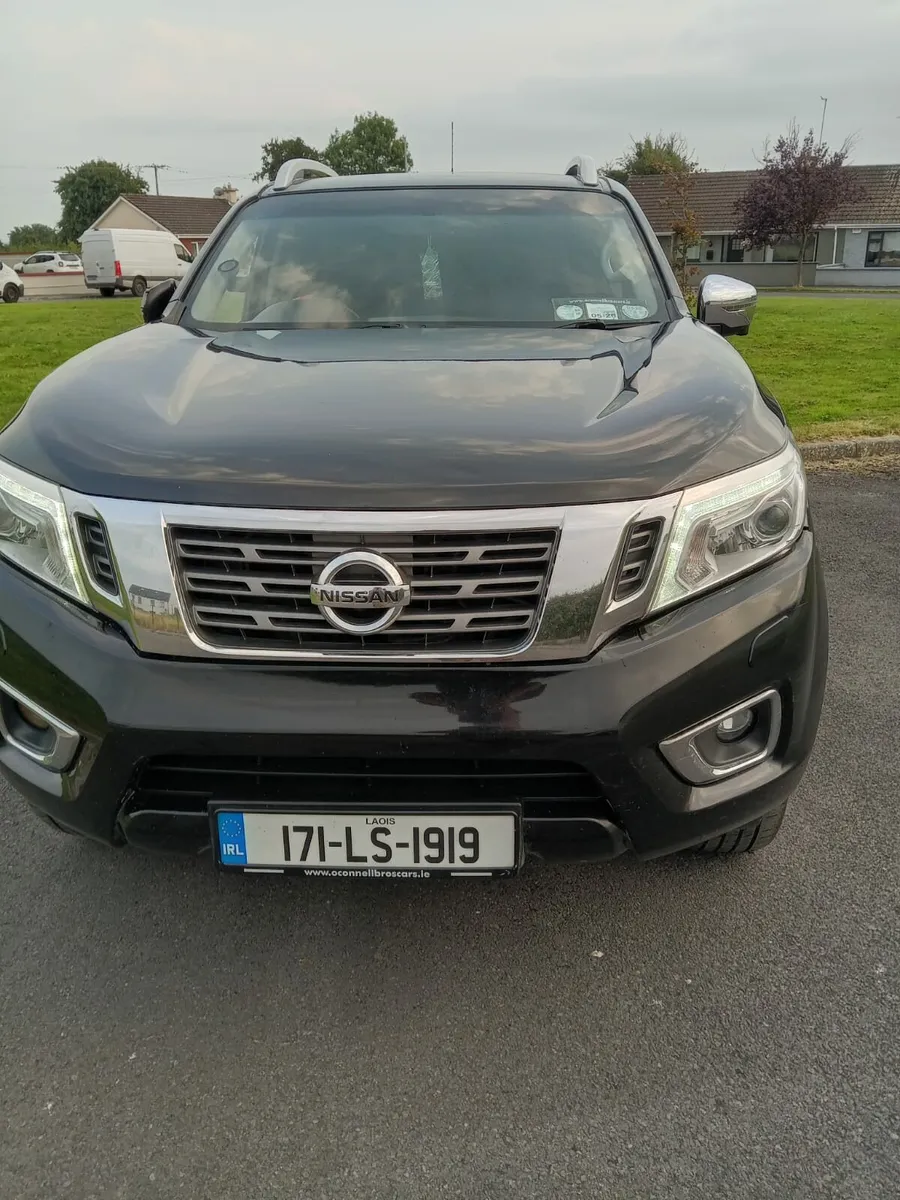 2017 Nissan Navara - Image 2