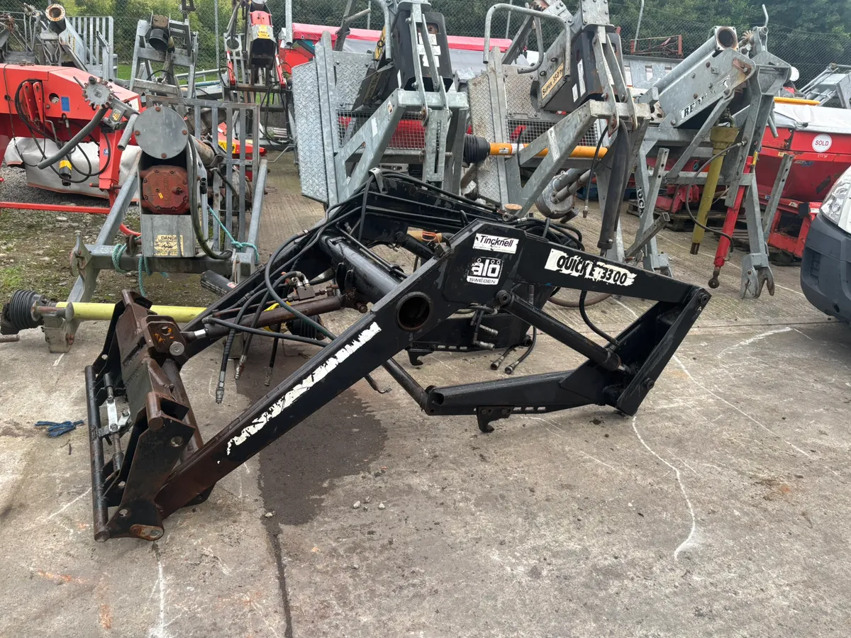 QUICKE 3300 LOADER TO SUIT 7610 - Image 1