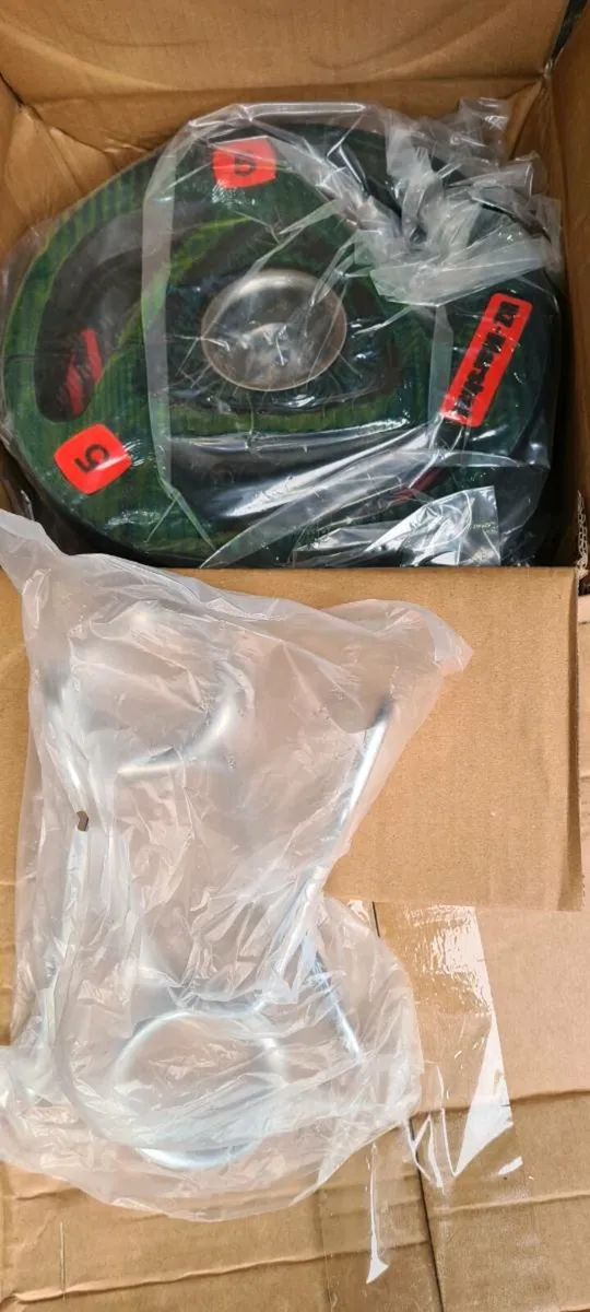 Brand new Olympic weight lifting set - Image 4