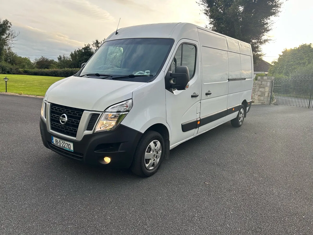 2018 Nissan nv400 - Image 1