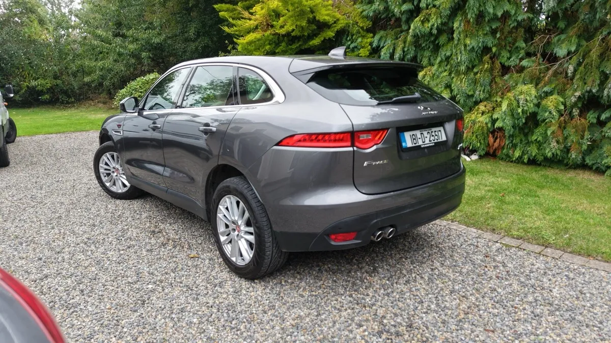Jaguar F Pace 2.0lt D  AWD 180 bhp Prestige - 2018 - Image 2