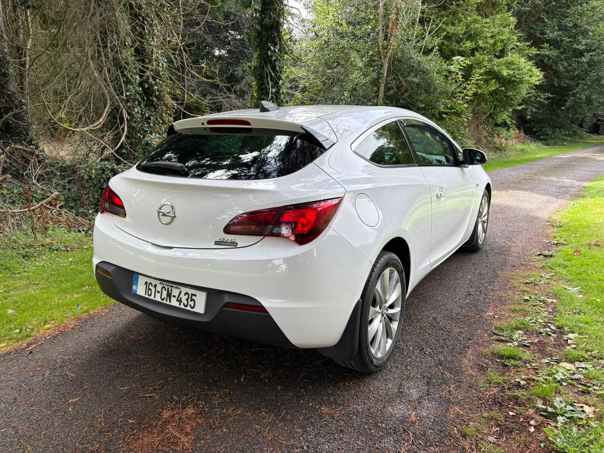 161 Opel Astra GTC 1.6L, NCT until June 2026! - Image 3