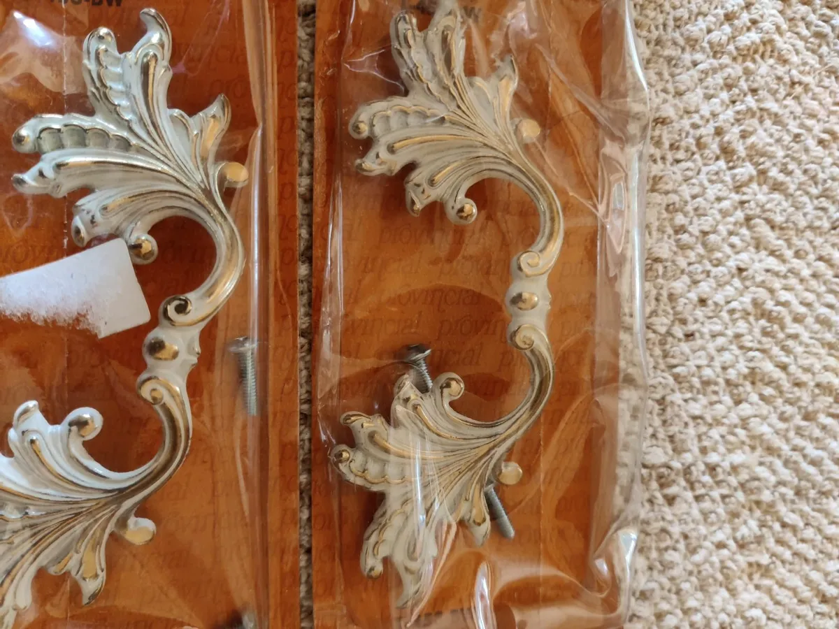 Vintage handles - Image 3