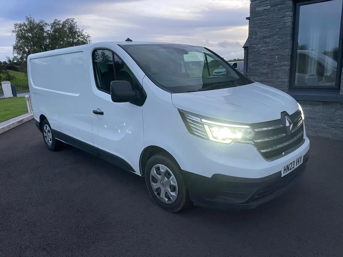 2023 Renault Trafic L130 - Image 1