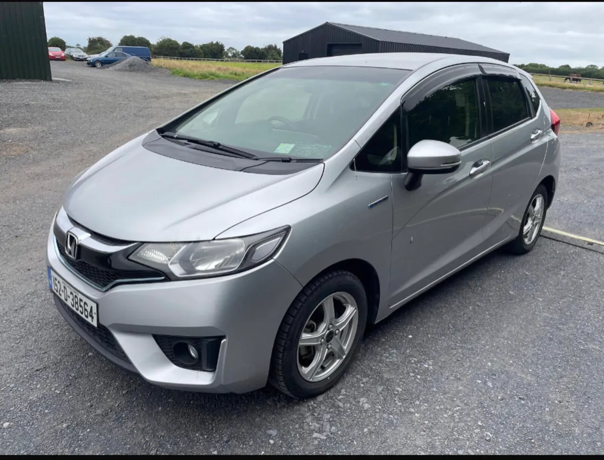 Honda Fit 2015 - Image 3