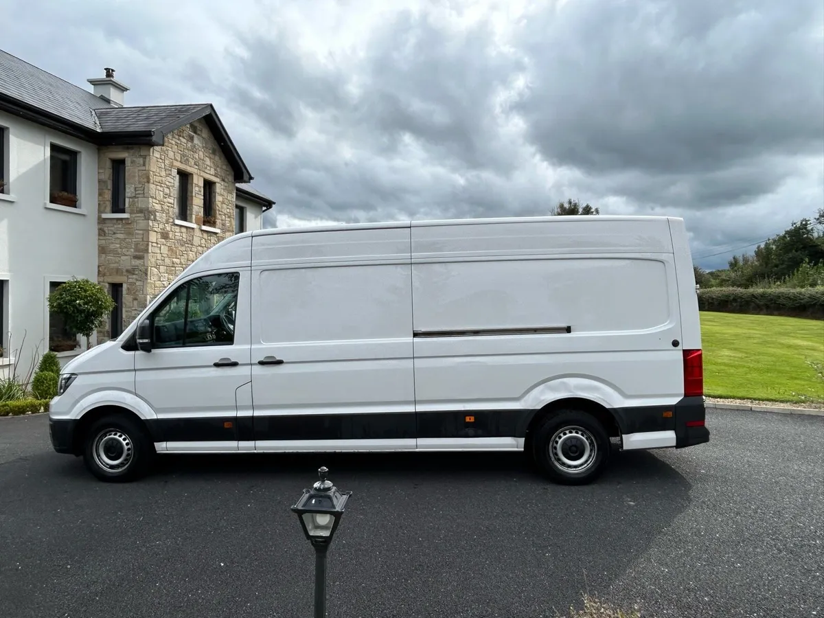 2022 vw crafter extra lwb - Image 4