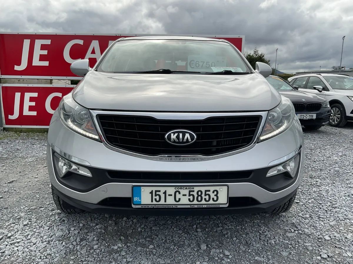KIA SPORTAGE  1.7 DIESEL NEW NCT TAXED SPOTLESS - Image 3