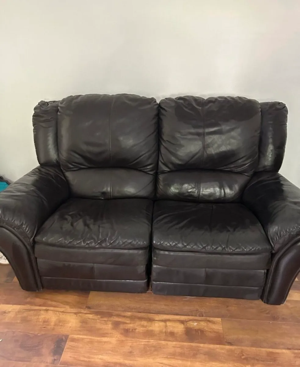 Sofa Set - Image 1