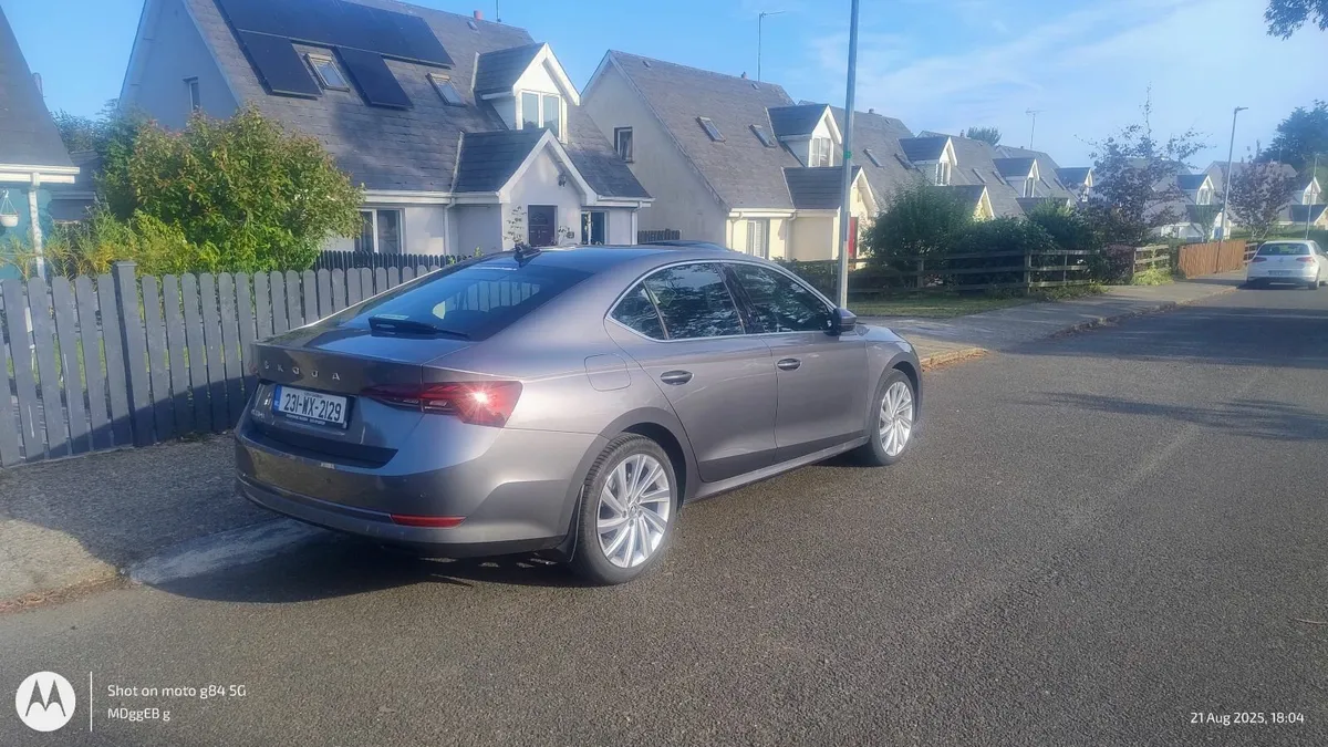 Skoda Octavia 2023 - Image 2