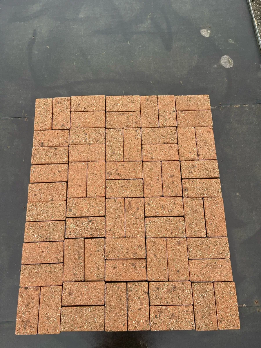 Brick paving for sale - Image 1