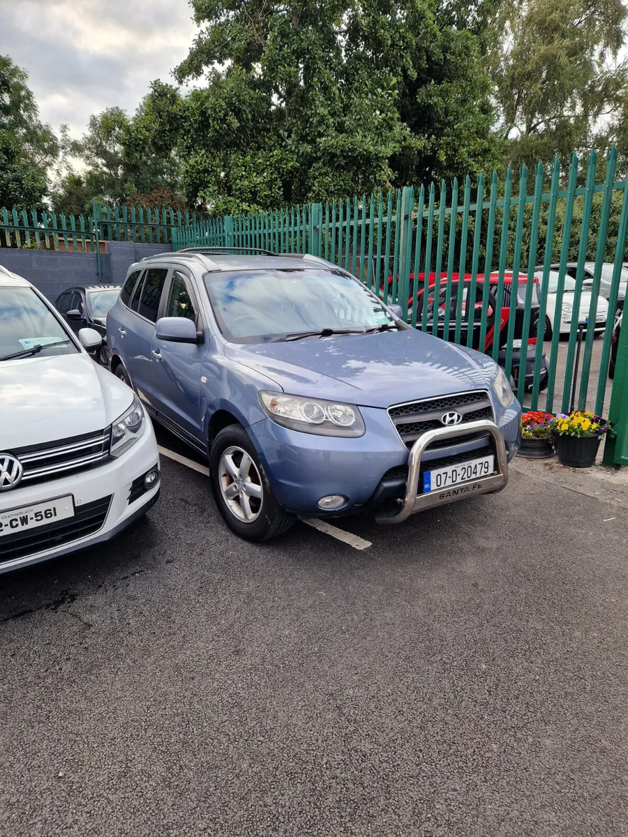 Hyundai Santa Fe 2007 7 seater