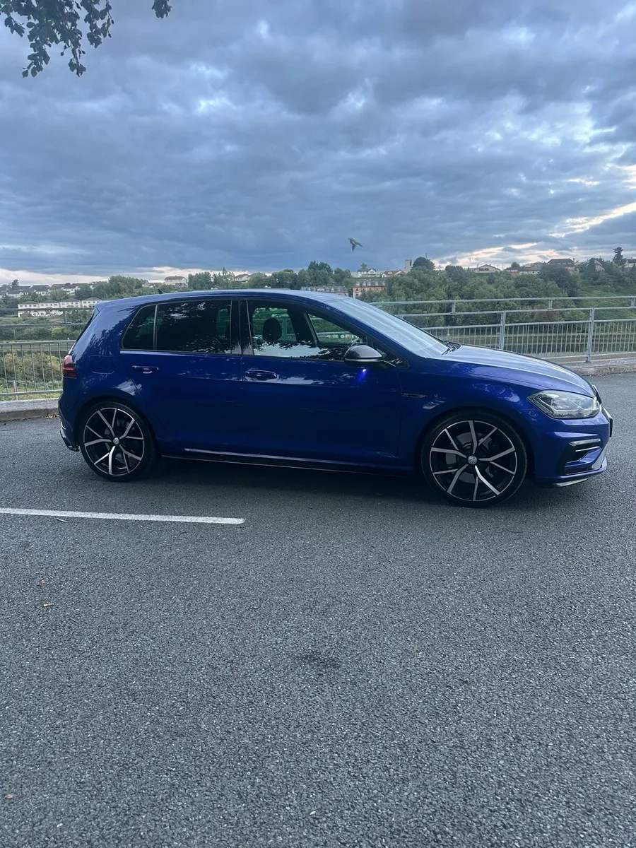 192 Golf R DSG Automatic - Image 2