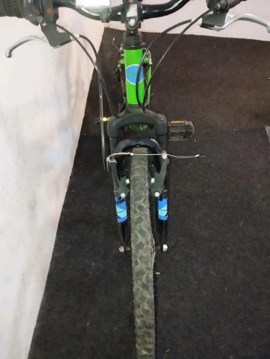 Kids 24inch bike - Image 3