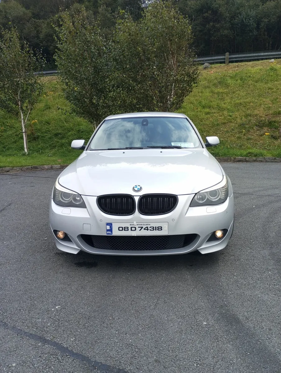 BMW 5-Series 2008 - Image 1