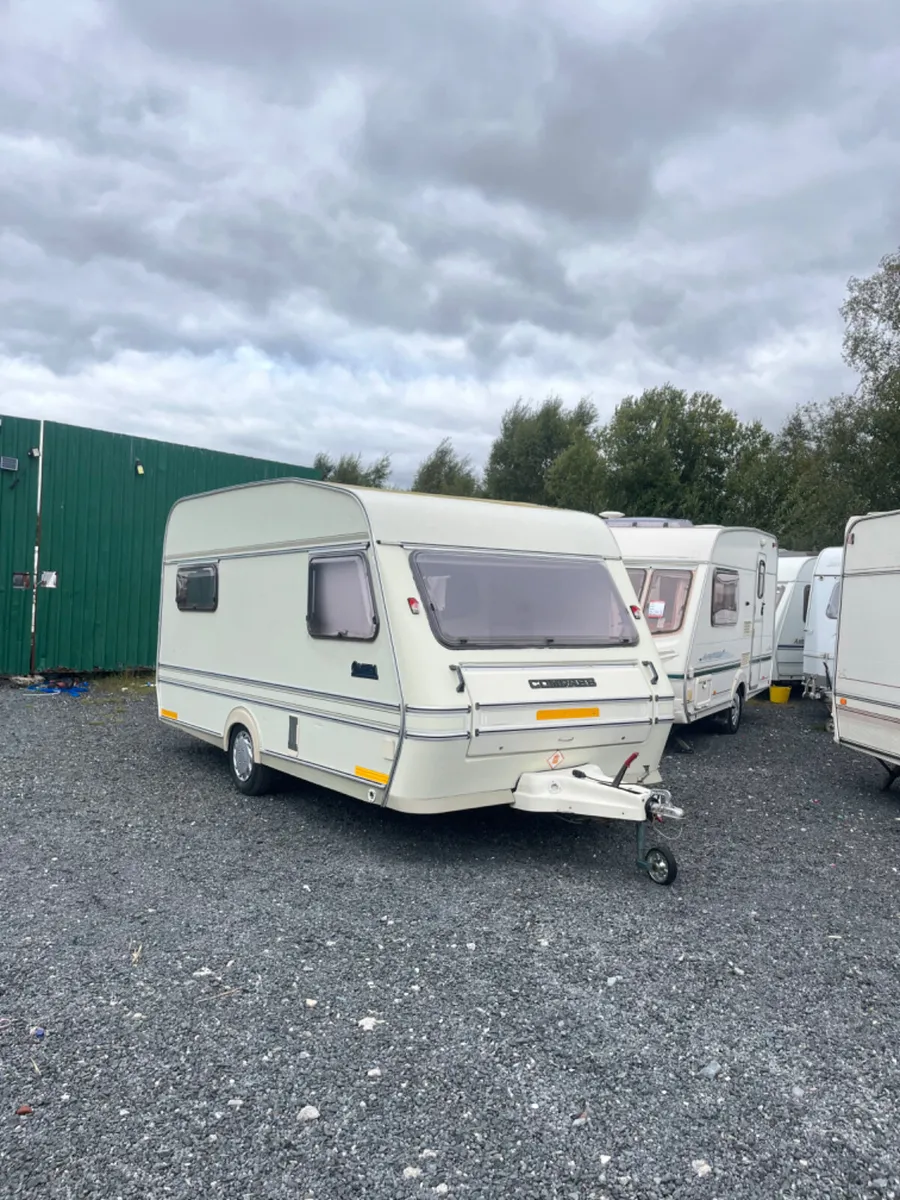 Compass 4 Berth Starter Caravan For Sale - Image 3