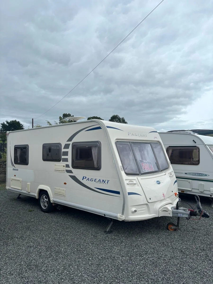 BAILEY PAGEANT 4 berth FIEXED BED 2011 - Image 3