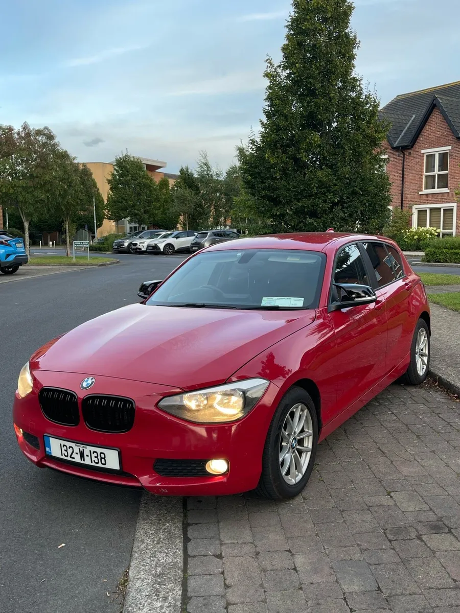 BMW 1 SERIES - Image 1