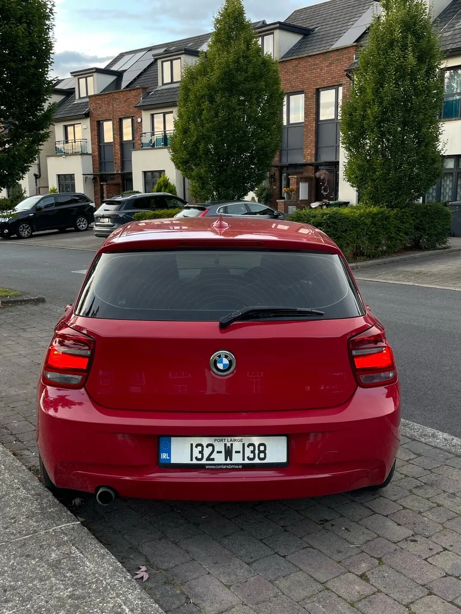 BMW 1 SERIES - Image 4