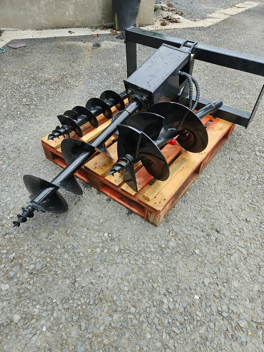 Auger with 8/12/16 inch bits - Image 1