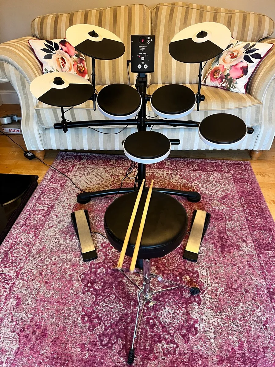 Roland TD1 Drum Kit - Image 1