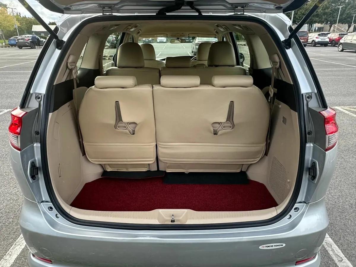Toyota Estima 2015 - Image 3