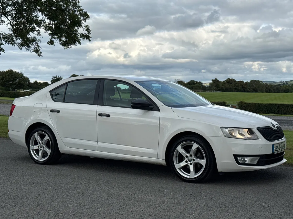 Skoda Octavia 2016 Active 1.6 TDI - Image 2