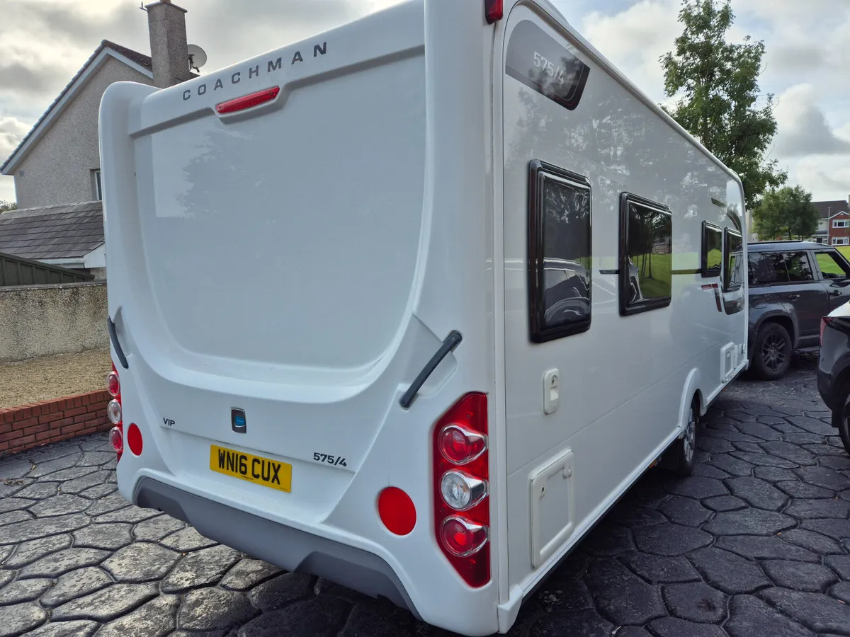 Island  Bed  Coachman  VIP 575/4  Air Awning - Image 3