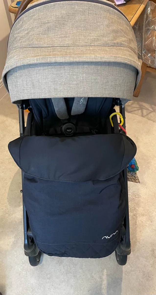 Nuna MIXX Travel System - Image 2