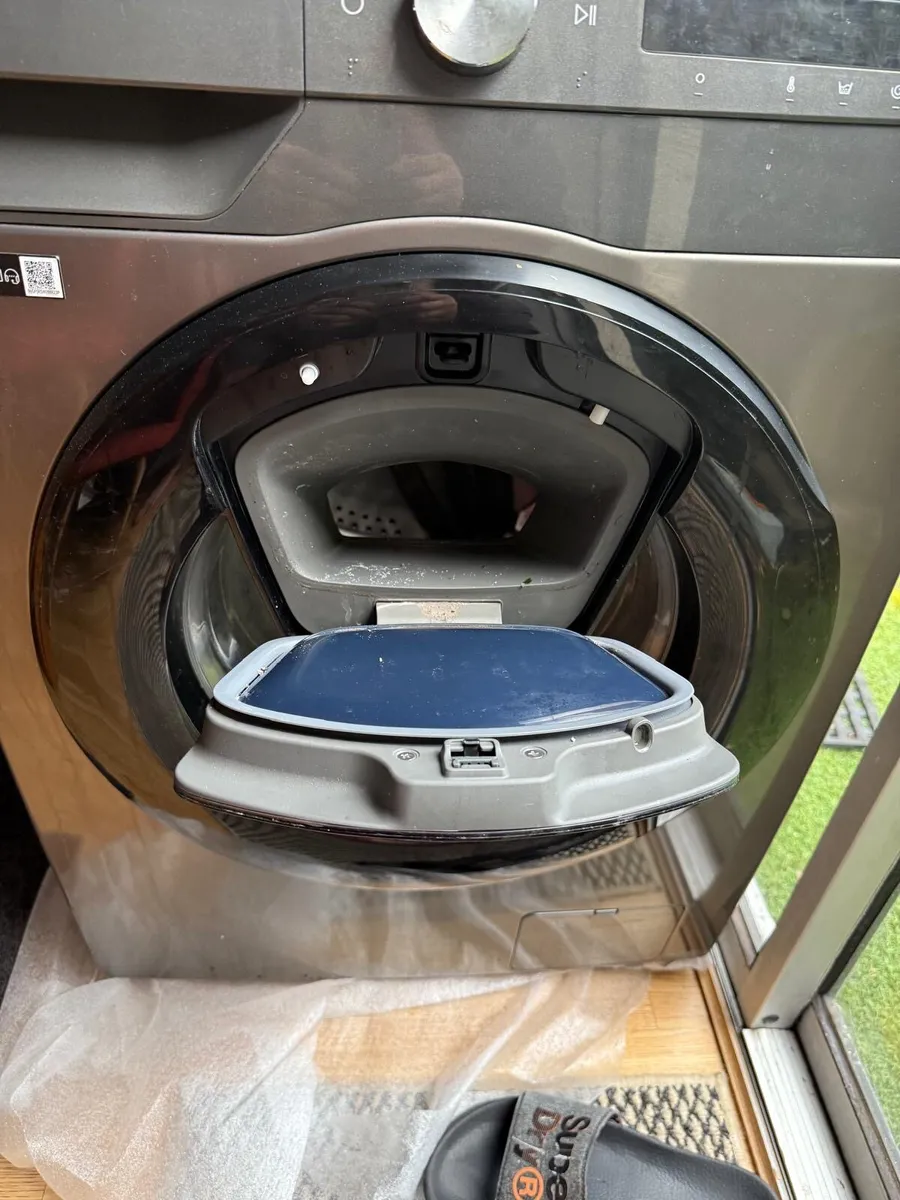 Washing machine - Image 2