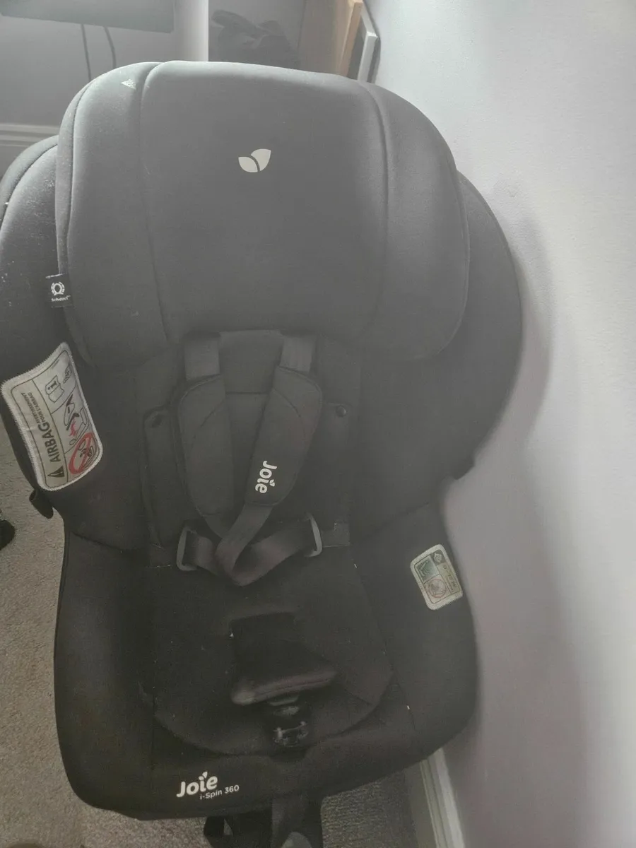 Car seats - Image 2