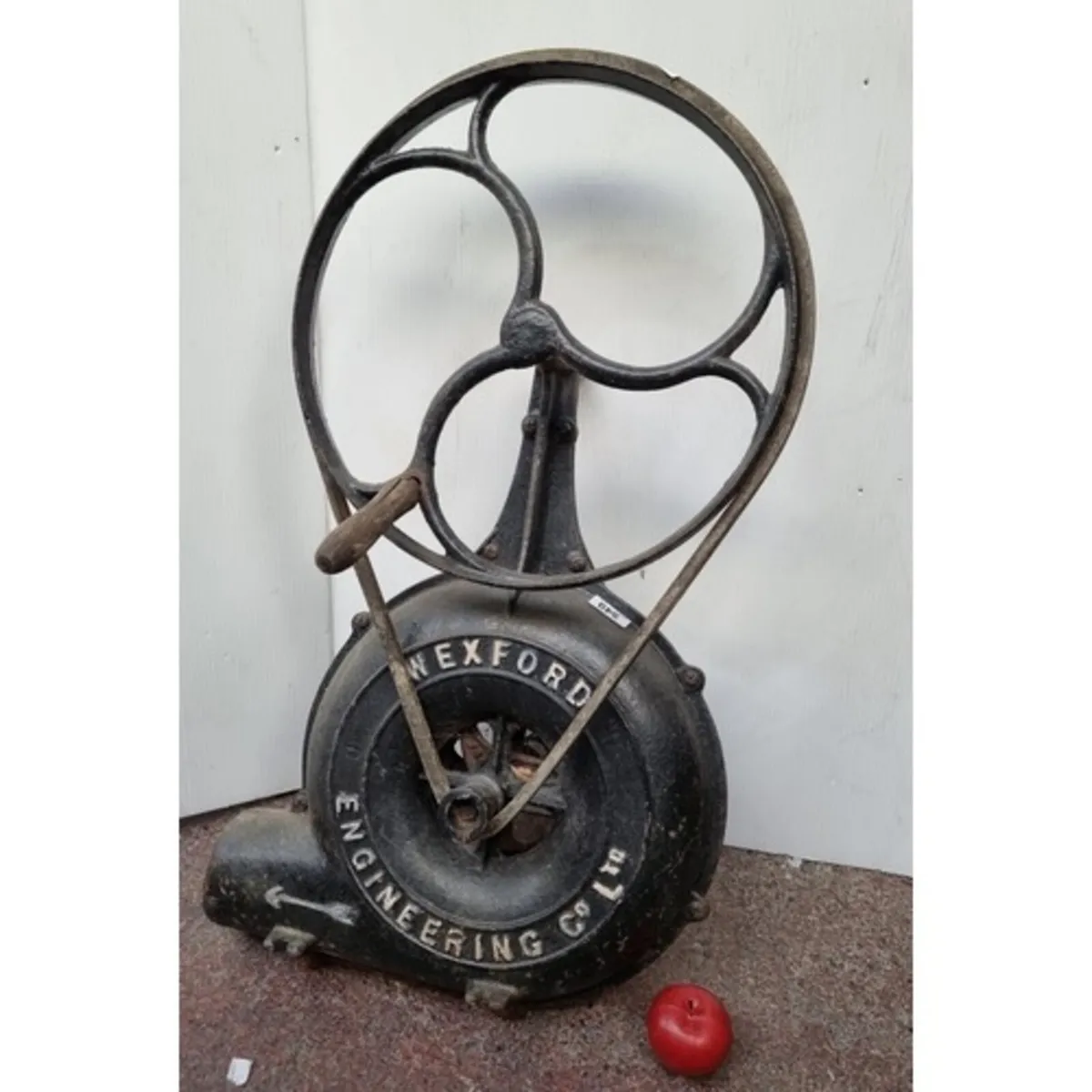 Bellows