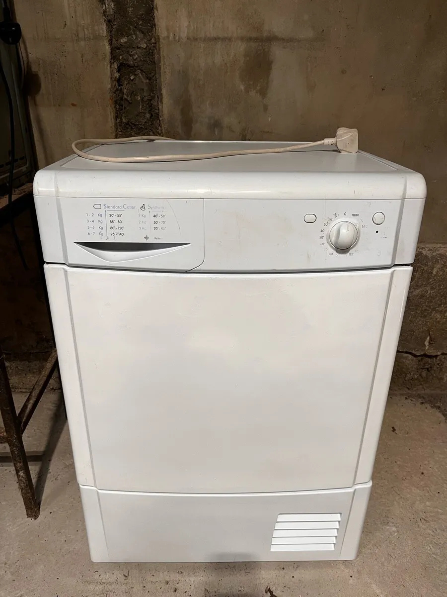 Indesit tumble dryer 7 kg - Image 1