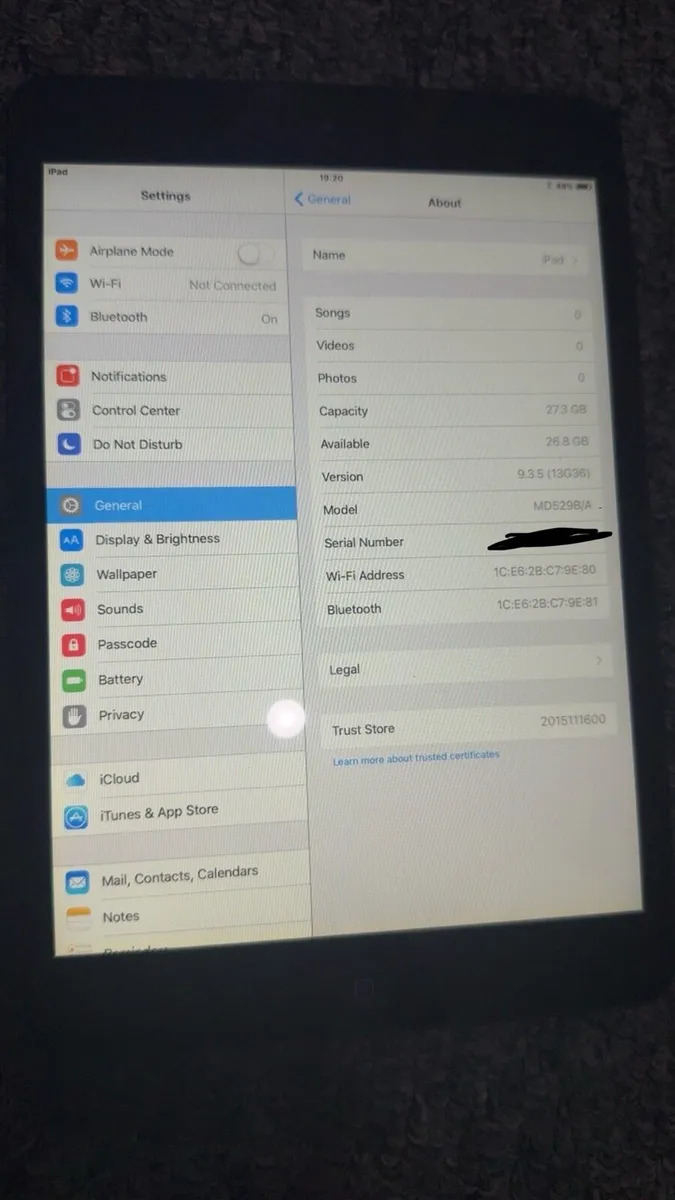 iPad mini wifi ios 9.3.5 32GB grey - Image 1