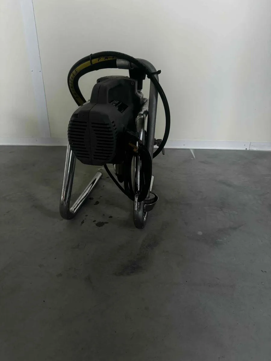 Airless paint sprayer QT190, 240v - Image 4