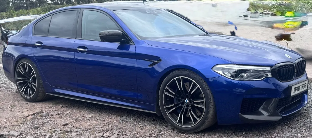 BMW M5 2018 X-DRIVE - Image 1