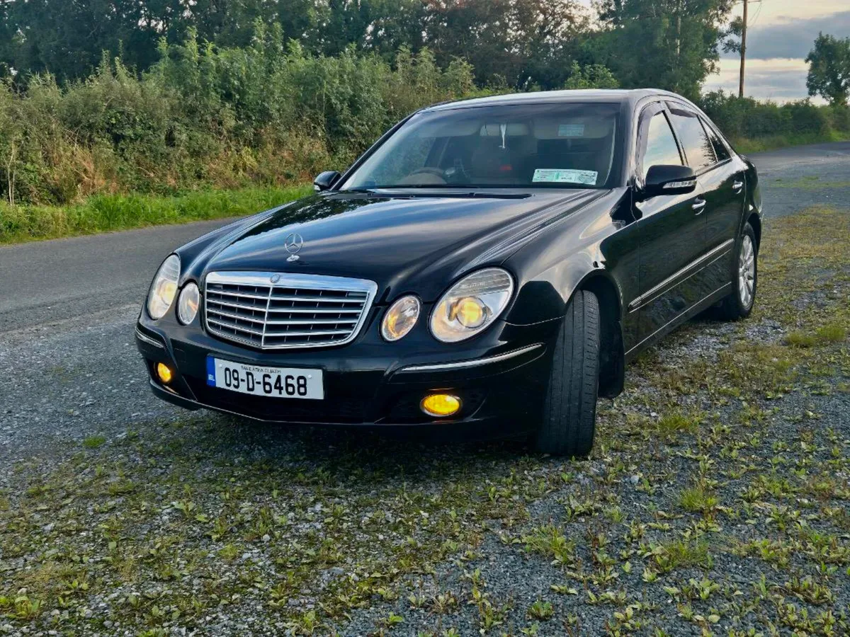 Mercedes Benz E220 W211 - Image 2