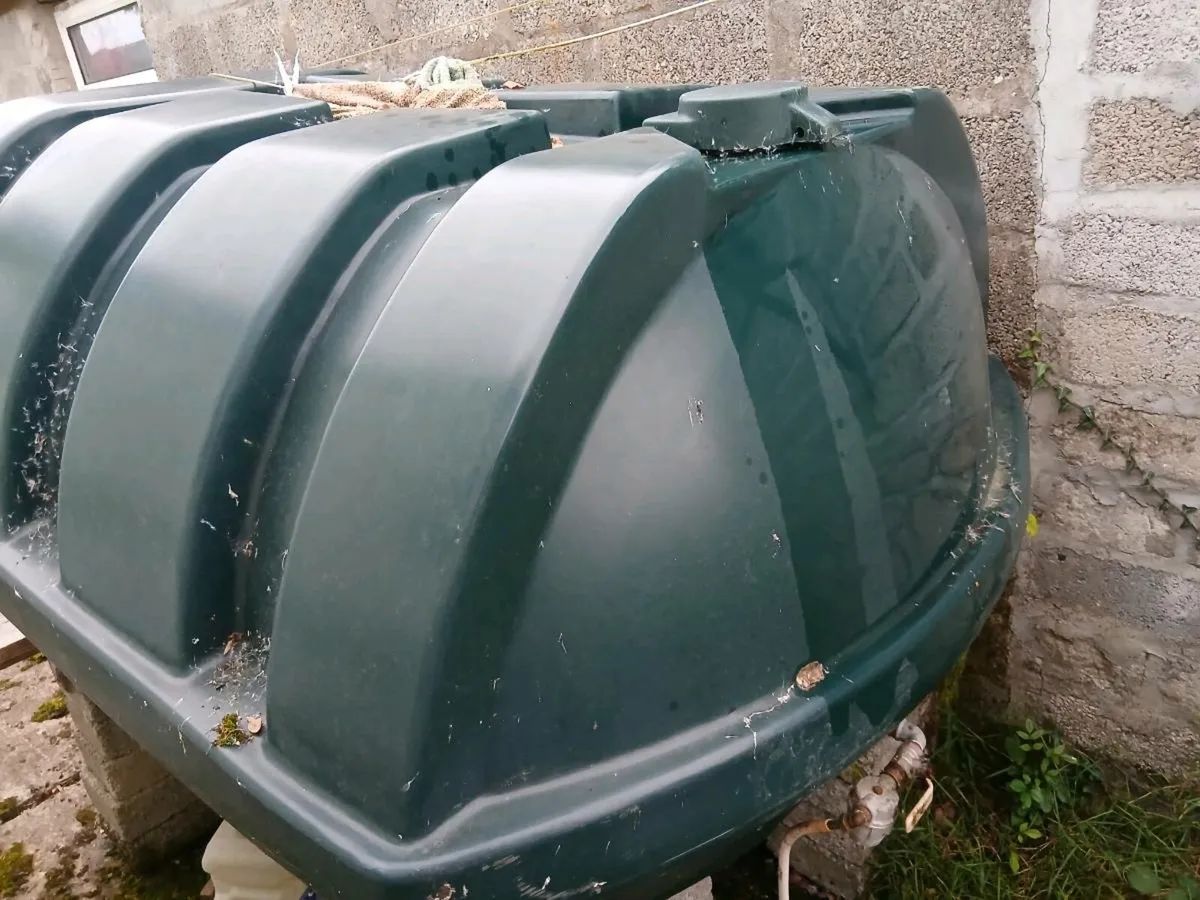 Mobile home. - Image 3