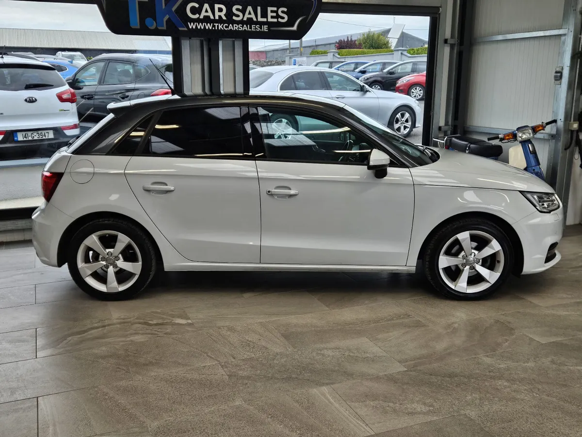 16 AUDI A1 -1.0 LITRE PETROL AUTOMATIC - Image 3